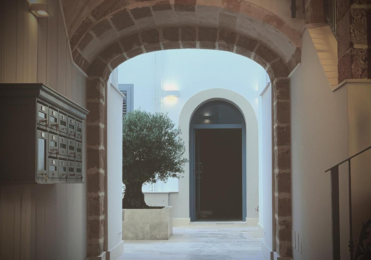 Satyria Apartments Tarente Buitenkant foto